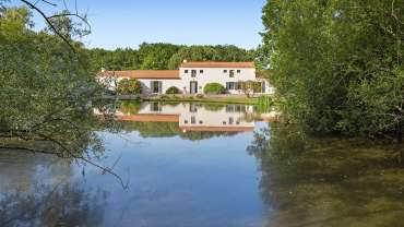 Maison Saint Leger Les Vignes 12 pièce(s) 7 chambres