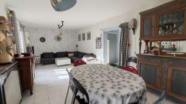 ST SEBASTIEN  S/LOIRE  Appartement T5