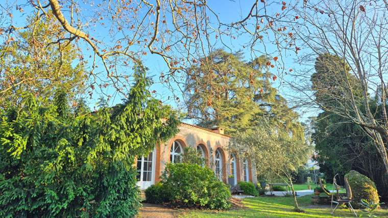 Ancienne Orangerie dans un Parc Arboré ? Basse-Goulaine