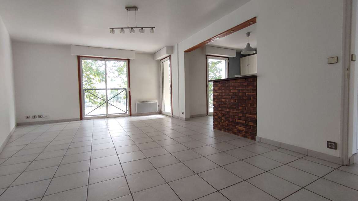 Appartement Nantes 4 pièces avec vue  sur Loire