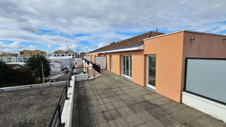 Magnifique appartement T4 3 chambres 84 m2 en plein coeur des Sorinières !