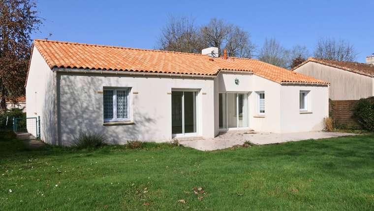 Maison Plain-Pied – 3 chambres + bureau – Les Sorinieres