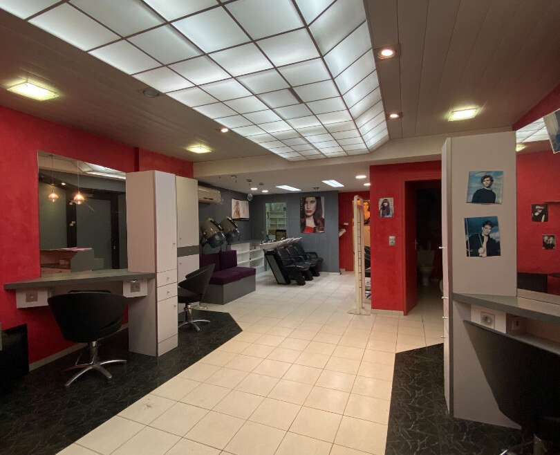 Local commercial – Zola Dervalières