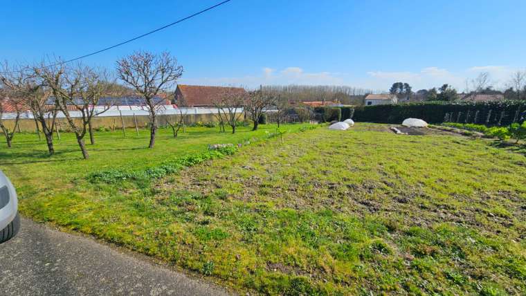 Terrain Basse Goulaine 550 m2