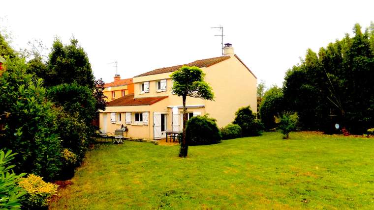 Maison Bouguenais 4 pièce(s) 114 m2