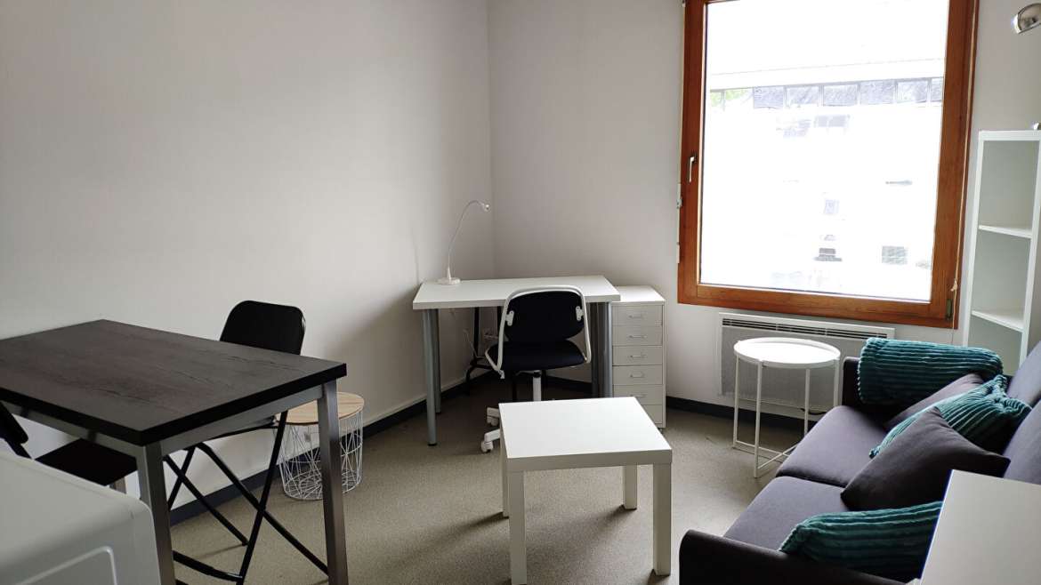 NANTES QUARTIER SAINT-MIHIEL  STUDIO MEUBLÉ IDÉAL ÉTUDIANT