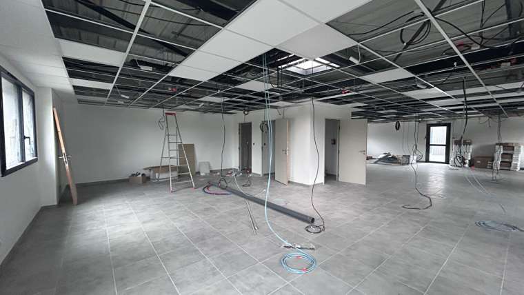 BUREAUX PROCHE AEROPORT